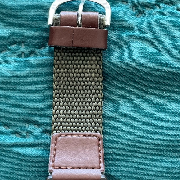 Vintage CASIO Illuminator W-94H 1950 Classic Digital Sport Watch, LCD, Chrono - Picture 6 of 7